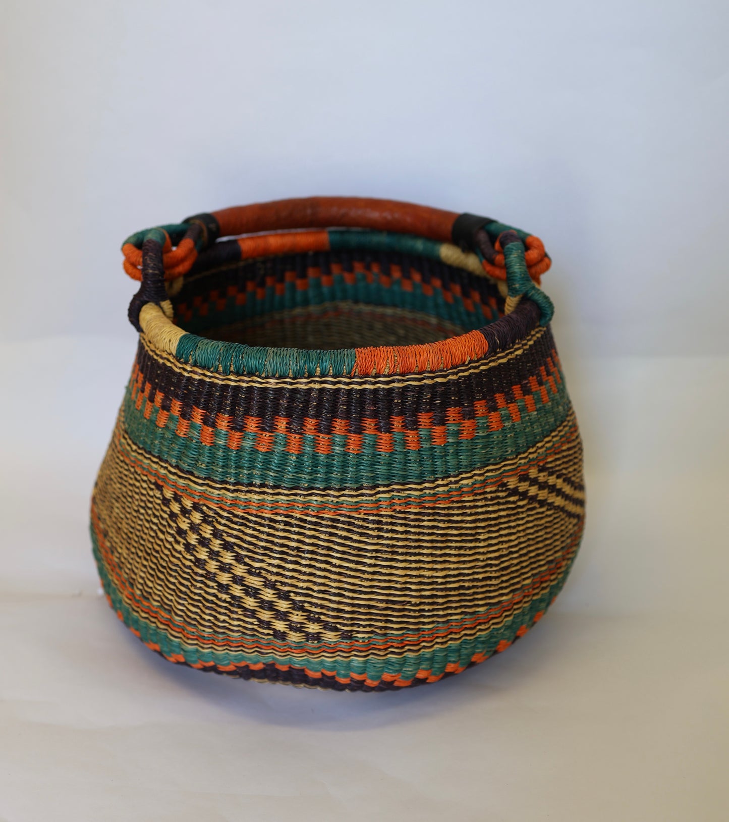 Handwoven Beach Basket | Kinkahe Home Décor Basket