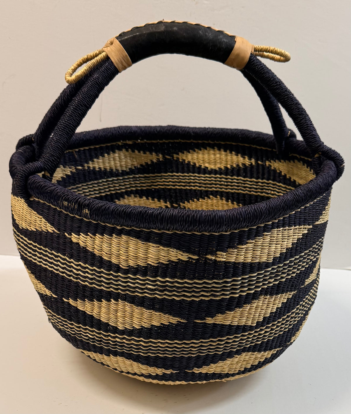 Handwoven Shopping Basket | Black & Natural Geometric
