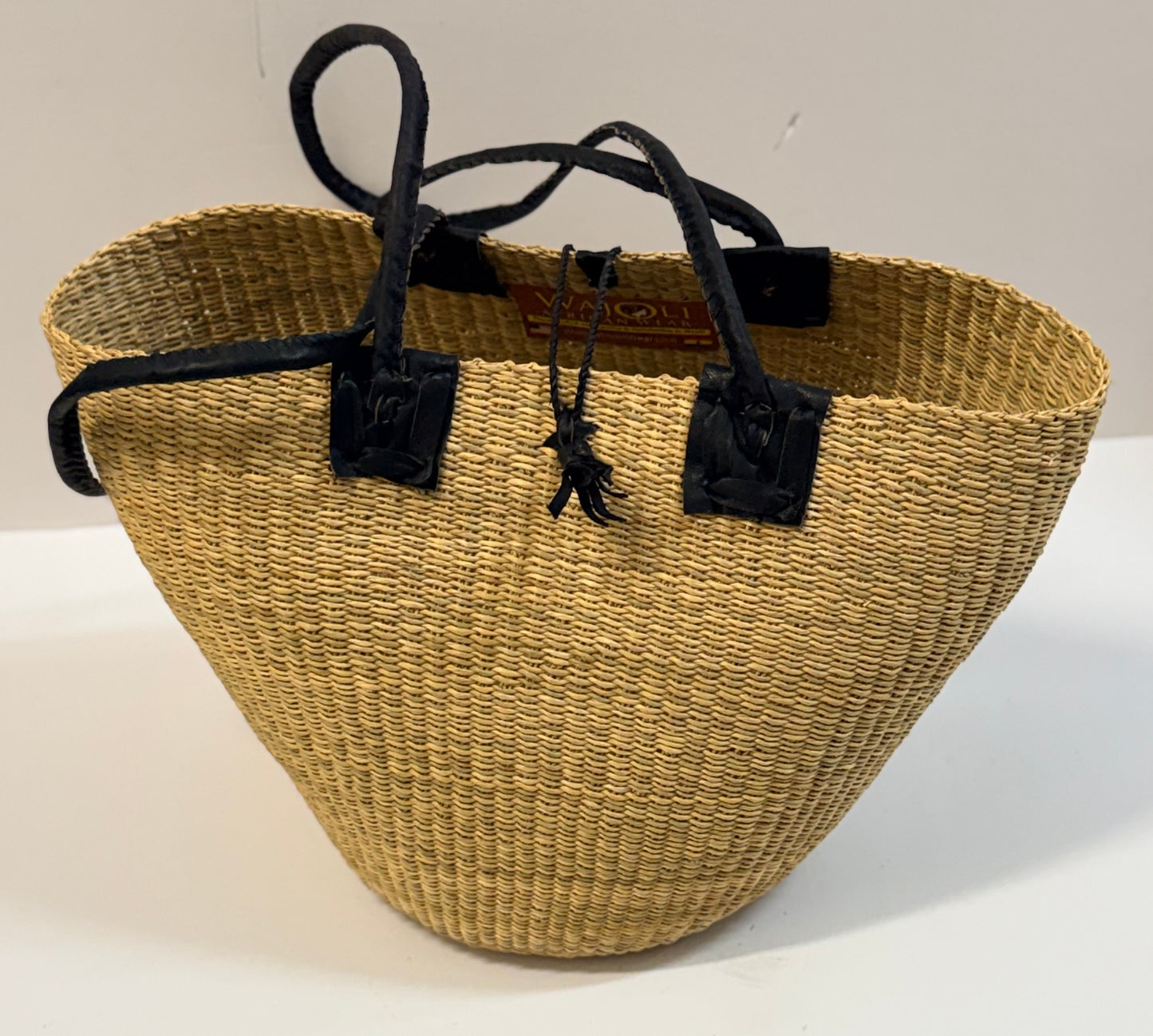 Handwoven Straw Handbag with Clasp