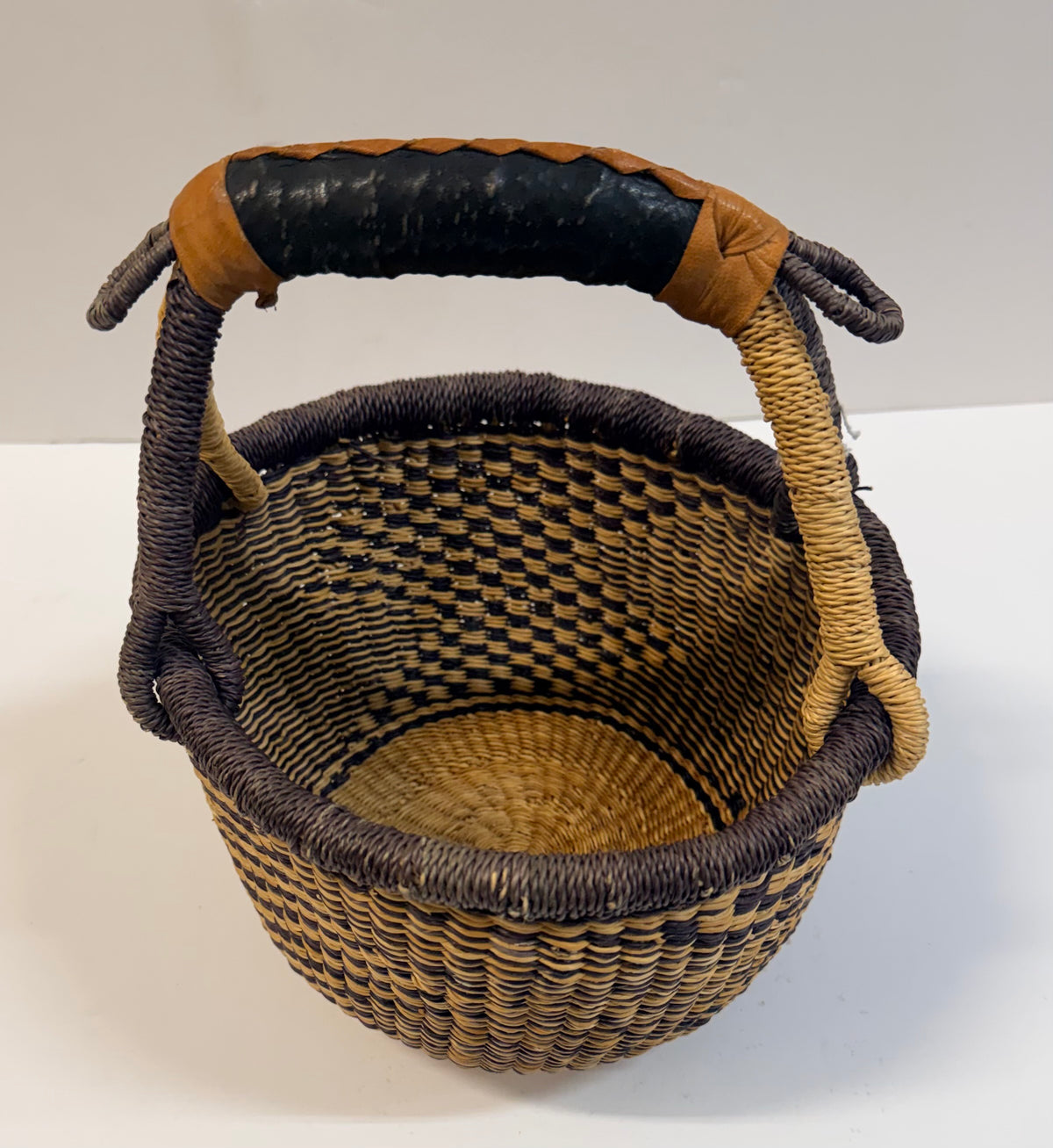 Handwoven  Gift Basket with Handle | Natural Tan