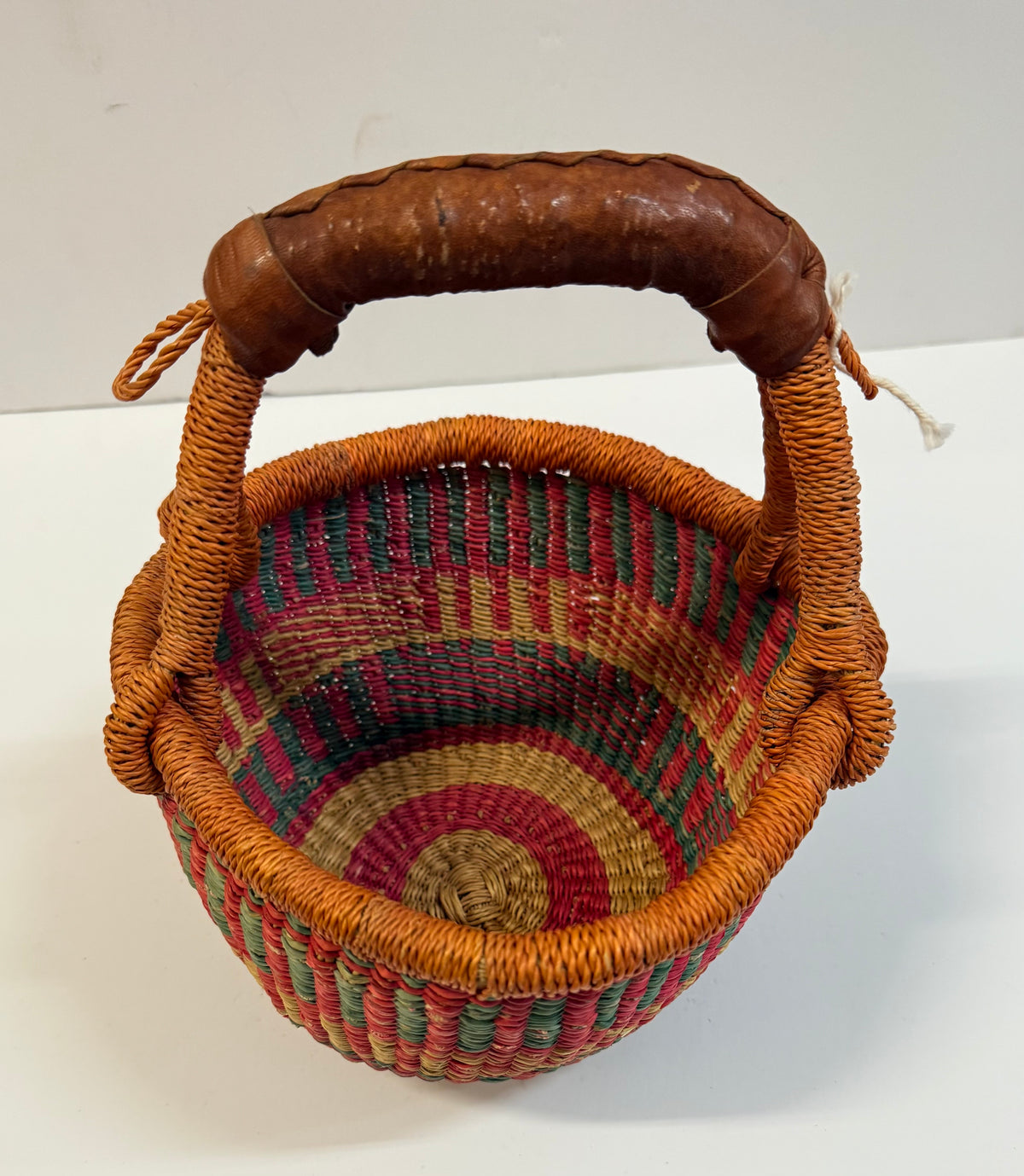 Handwoven  Gift Basket with Handle | Natural Tan