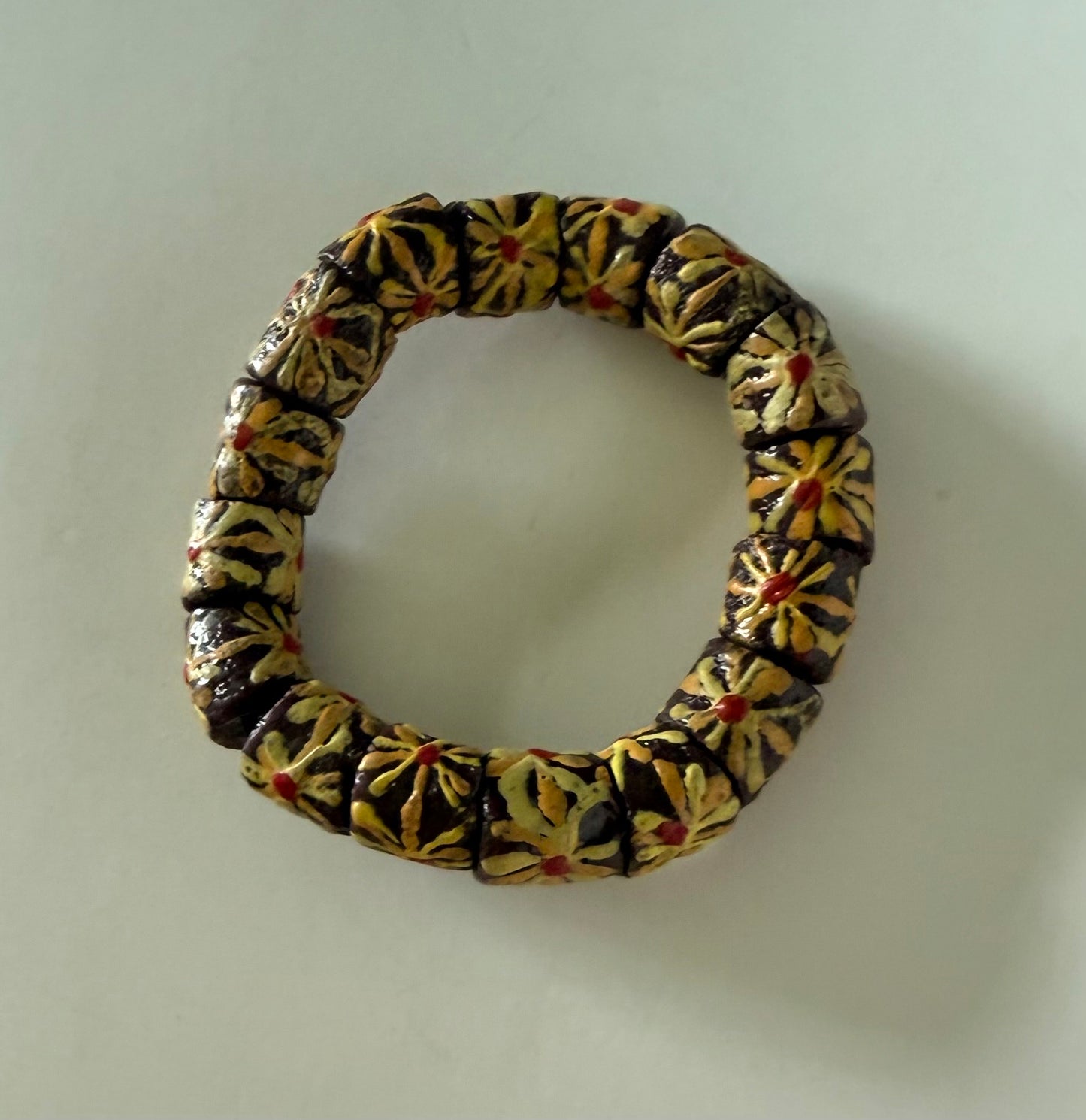 Medium beads Bracelets