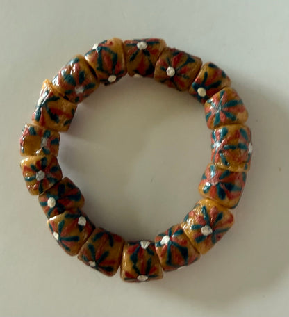 Medium beads Bracelets